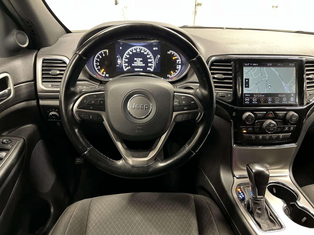 2020 Jeep Grand Cherokee 4X4 |CARPLAY |NAV |REAR CAM |BLIND SPOT |ALLOYS Photo