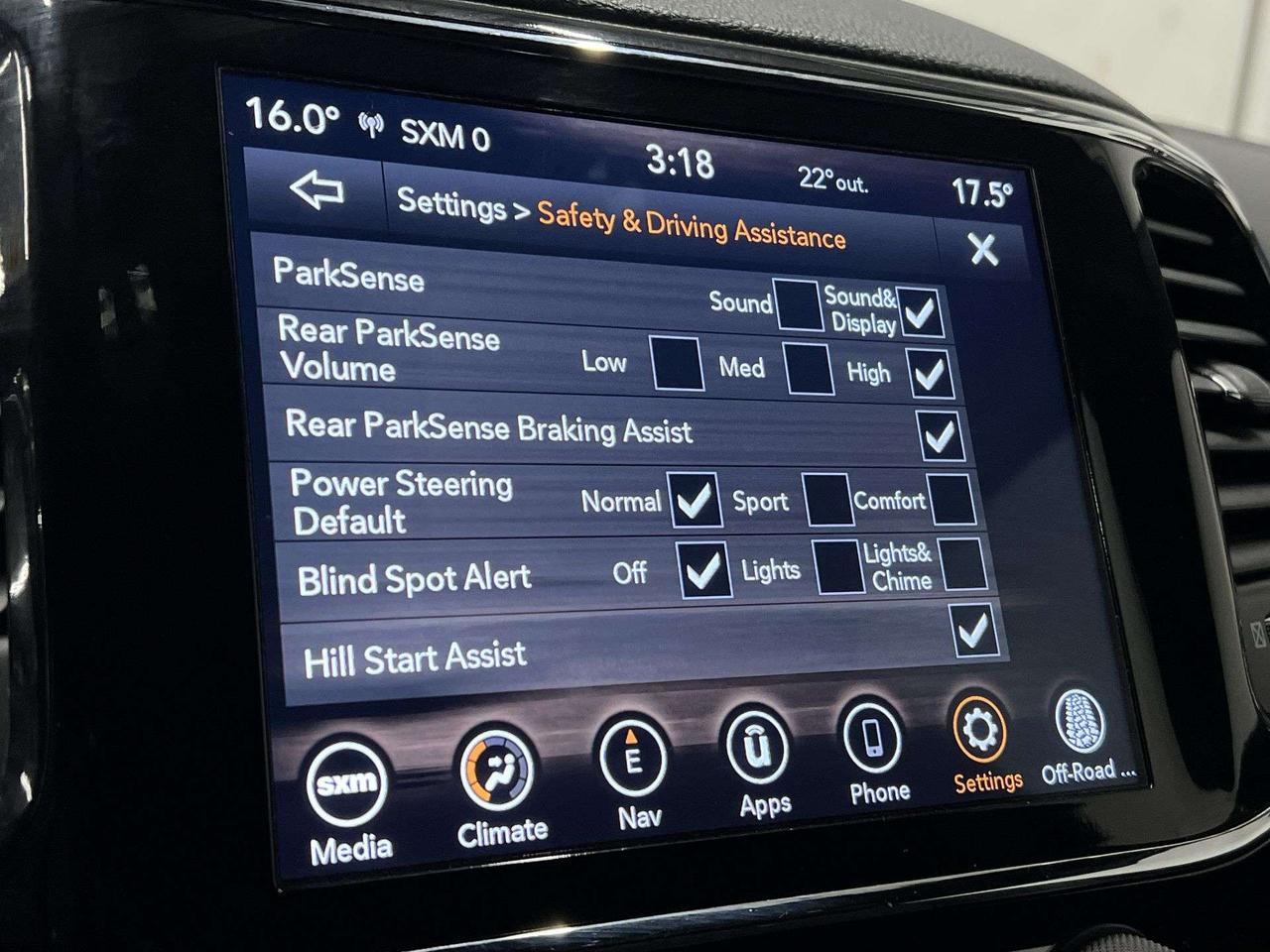 2020 Jeep Grand Cherokee 4X4 |CARPLAY |NAV |REAR CAM |BLIND SPOT |ALLOYS Photo
