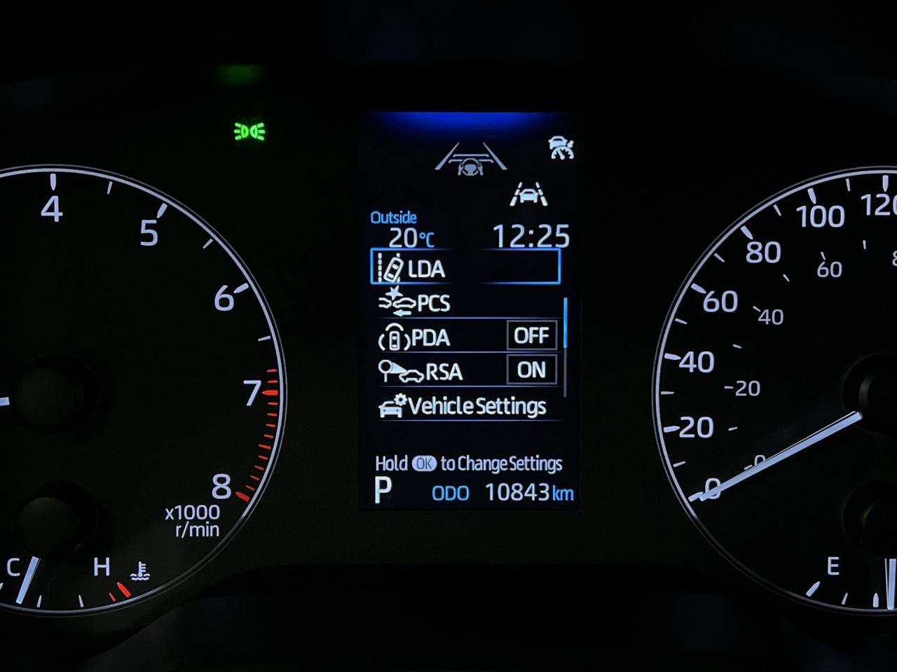 2024 Toyota Corolla AUTOMATIC | ONLY 11,000KMS | CARPLAY | REAR CAM Photo