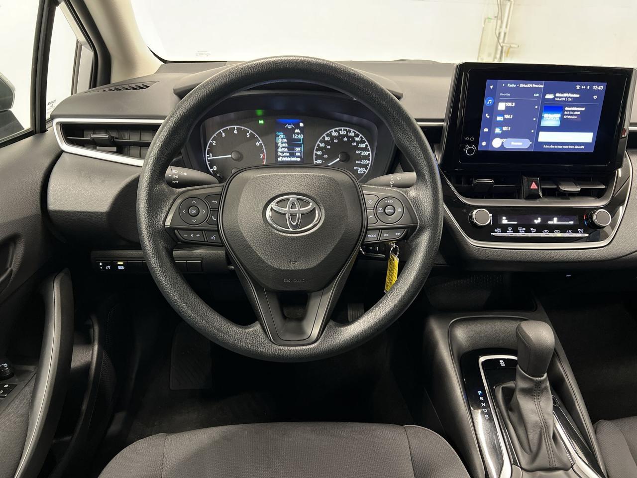 2024 Toyota Corolla AUTOMATIC | ONLY 11,000KMS | CARPLAY | REAR CAM Photo