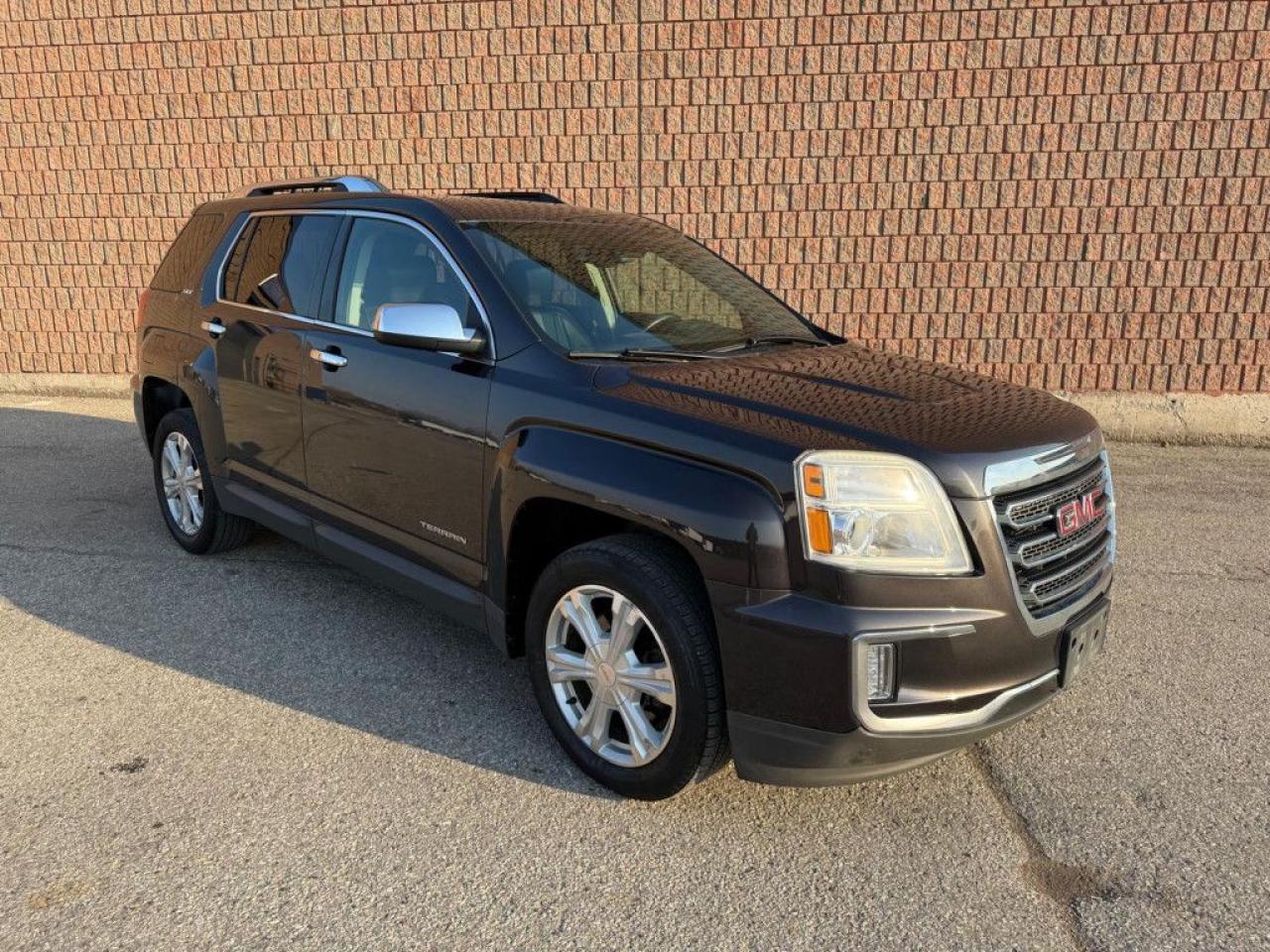 2016 GMC Terrain SLT | AWD | ONE OWNER | CLEAN CARFAX | NAVI | BACK UP CAM | NAVI | BLUETOOTH | REMOTE START | POWER LIFTGATE | PIONEER SOUND SYSTEM - Photo #8