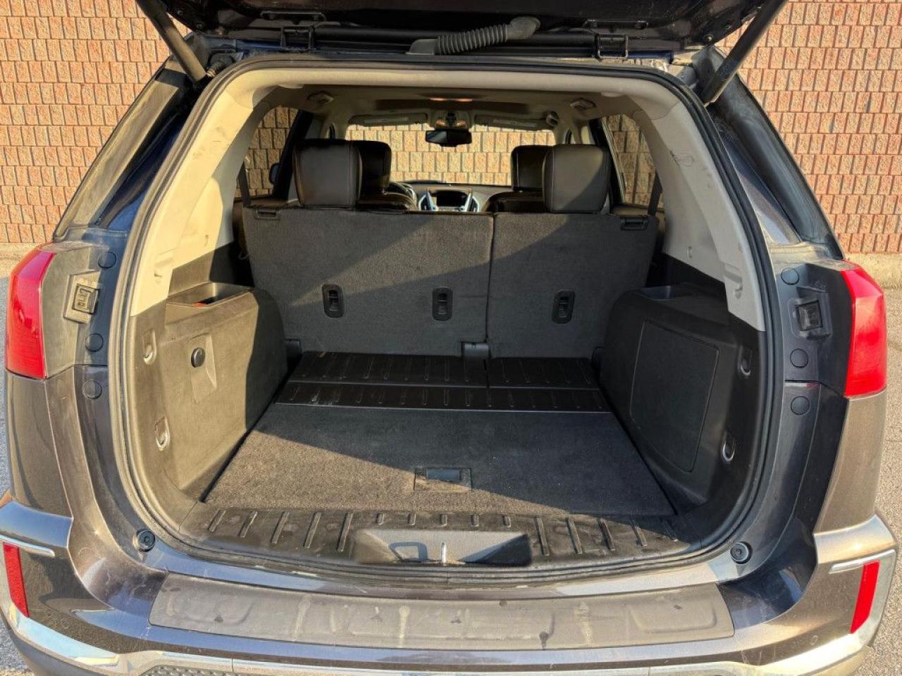 2016 GMC Terrain SLT | AWD | ONE OWNER | CLEAN CARFAX | NAVI | BACK UP CAM | NAVI | BLUETOOTH | REMOTE START | POWER LIFTGATE | PIONEER SOUND SYSTEM - Photo #19