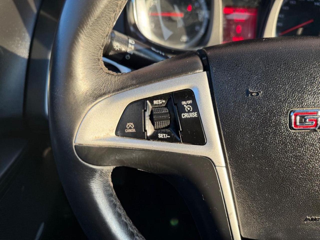 2016 GMC Terrain SLT | AWD | ONE OWNER | CLEAN CARFAX | NAVI | BACK UP CAM | NAVI | BLUETOOTH | REMOTE START | POWER LIFTGATE | PIONEER SOUND SYSTEM - Photo #25