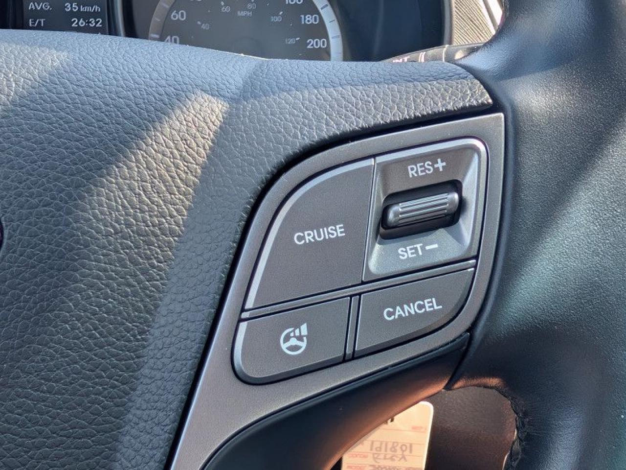 2014 Hyundai Santa Fe Sport 2.4 Luxury  **LEATHER** Photo