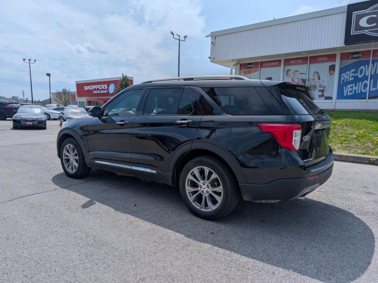 2022 Ford Explorer Limited  **TWIN PANEL MOONROOF** Photo2