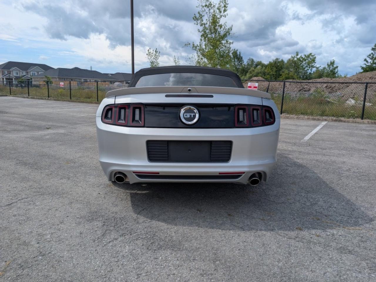 2013 Ford Mustang GT Premium  **LOW KMS - CONVERTIBLE** Photo4