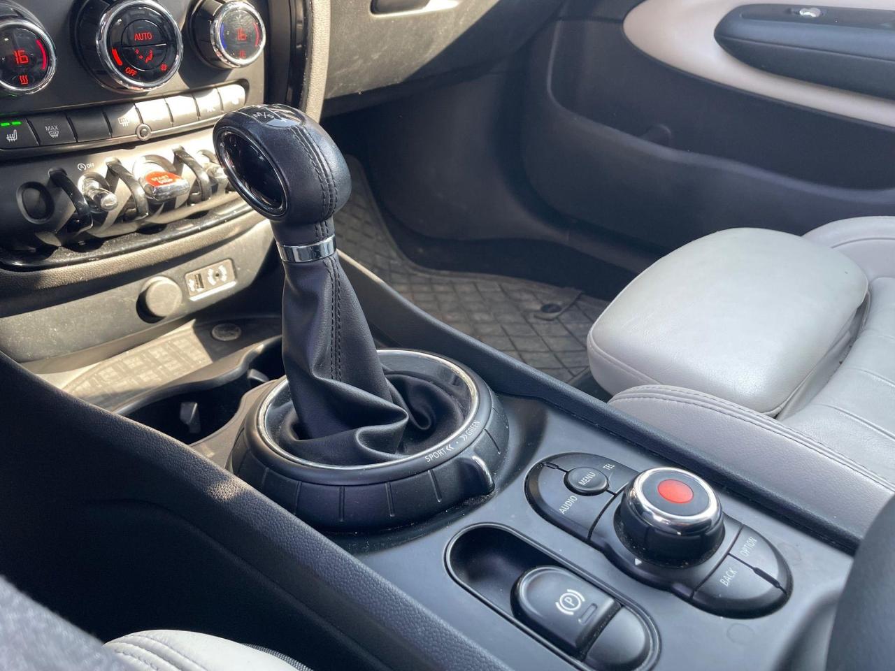 2017 MINI Cooper Clubman ALL4 *AWD, HEATED LEATHER SEATS, MOONROOF* - Photo #19