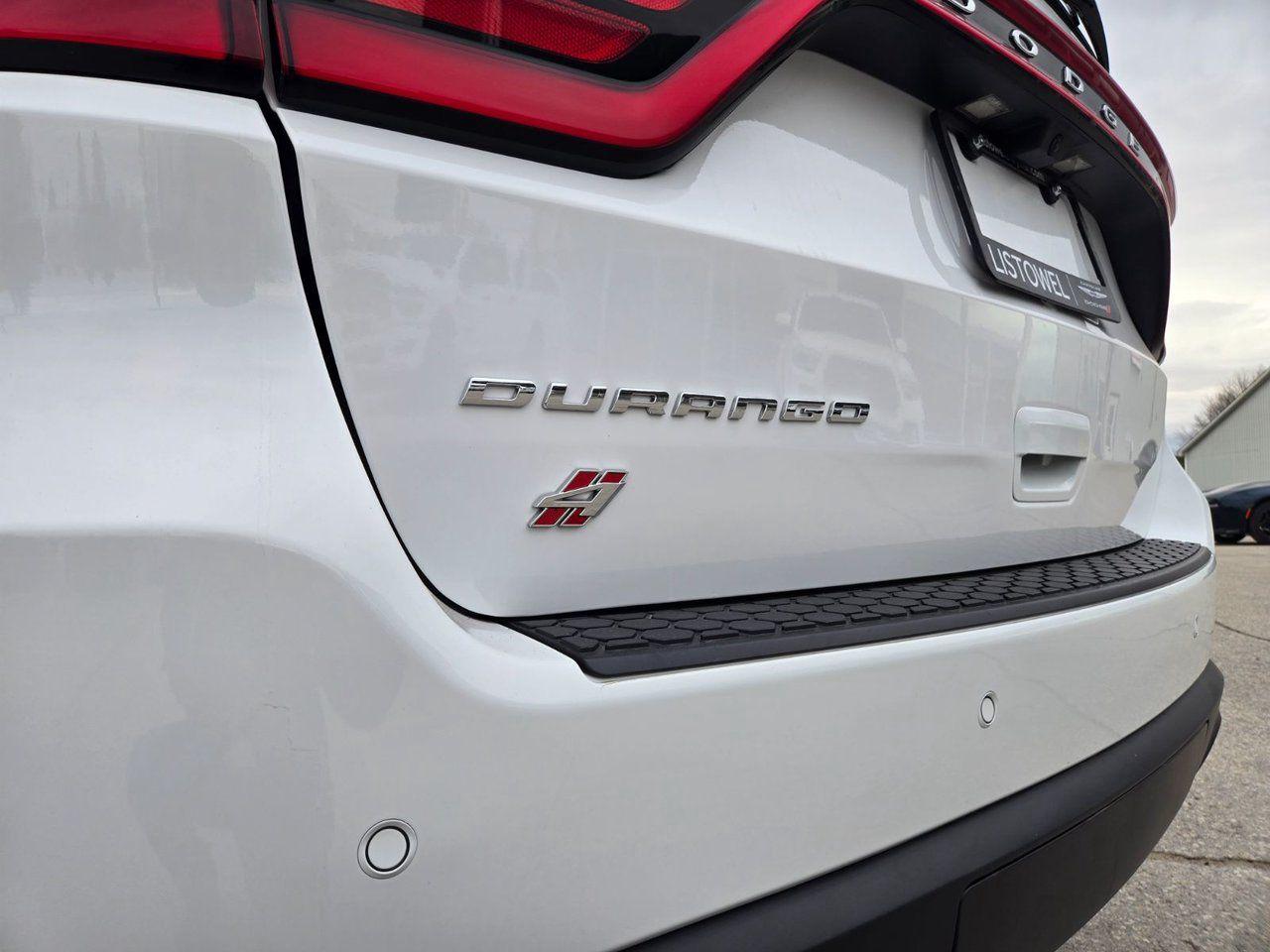2022 Dodge Durango SXT - Photo #11