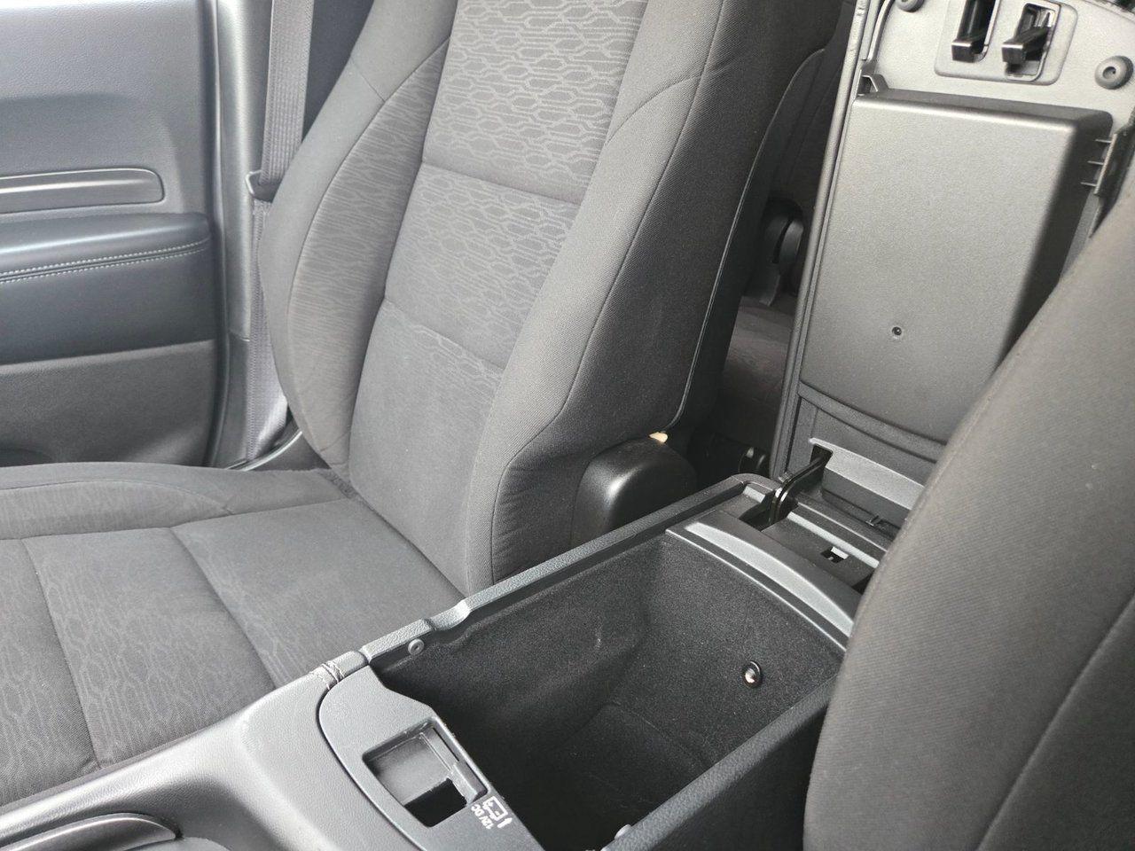 2022 Dodge Durango SXT - Photo #19
