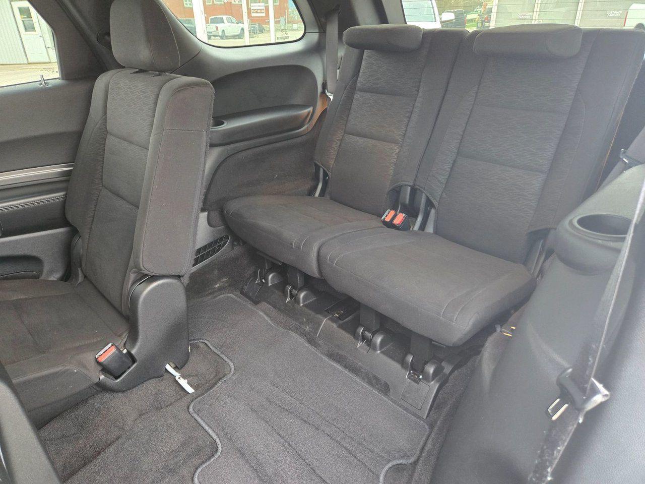 2022 Dodge Durango SXT - Photo #25