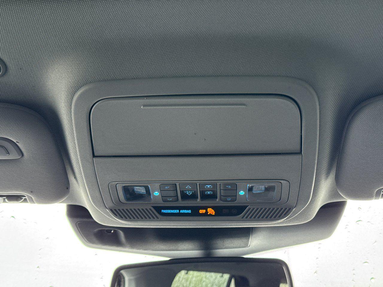 2023 Ford Explorer LIMITED - Photo #25