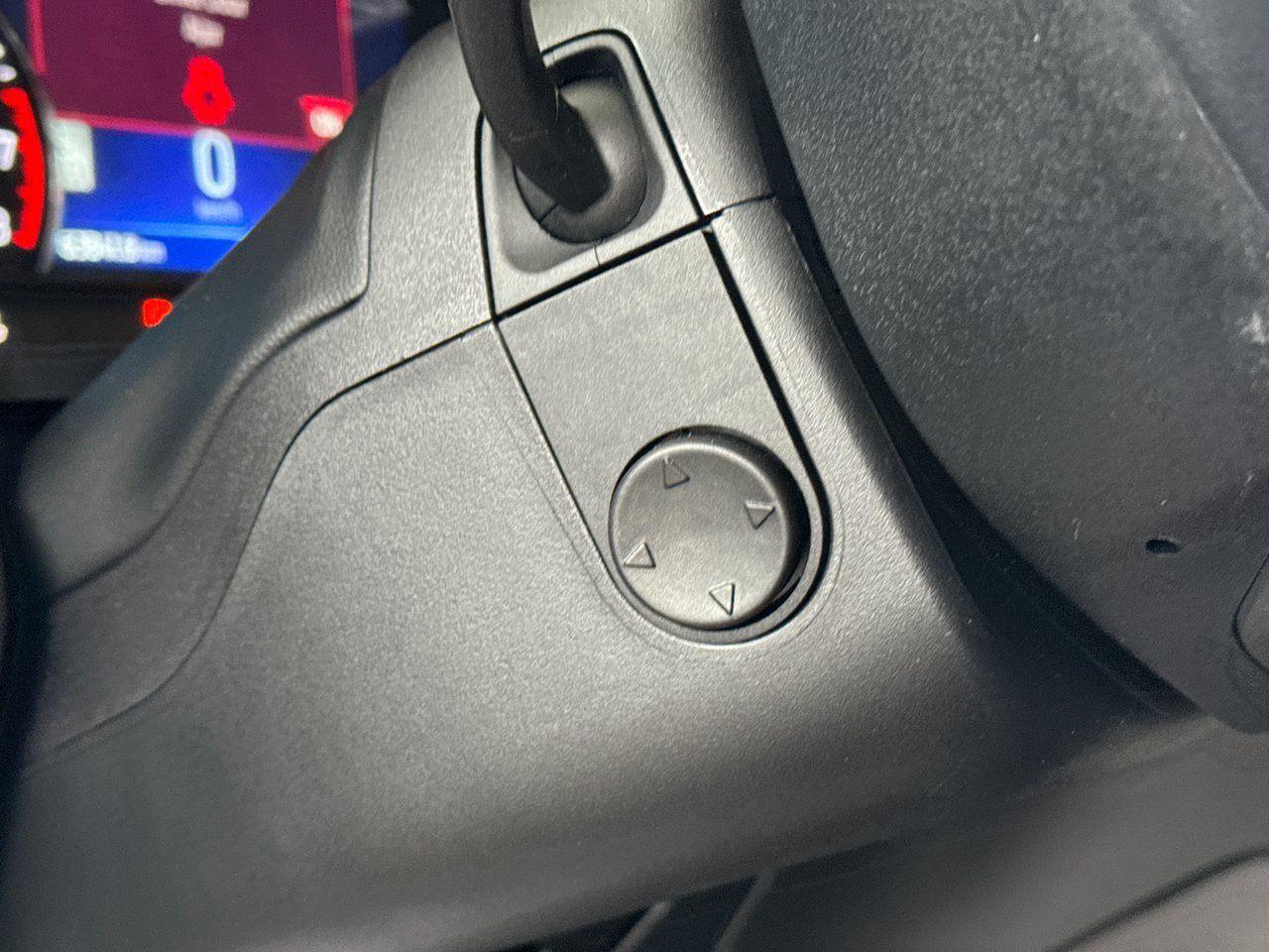 2023 Ford Explorer LIMITED - Photo #27