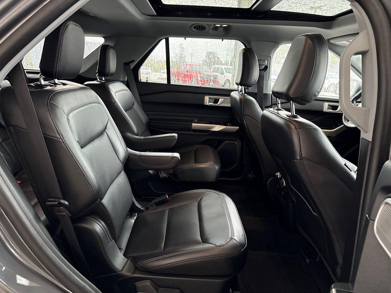2023 Ford Explorer LIMITED - Photo #35