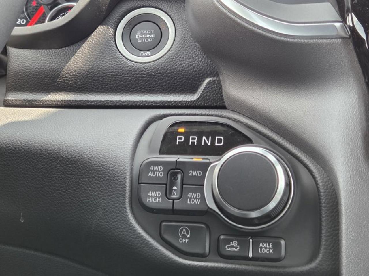 2025 RAM 1500 Big Horn Photo