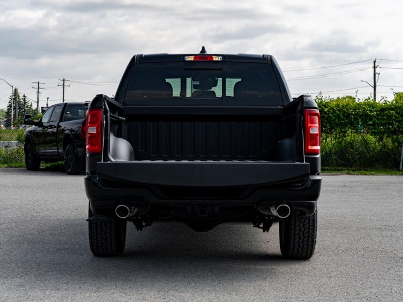 2025 RAM 1500 Big Horn Photo