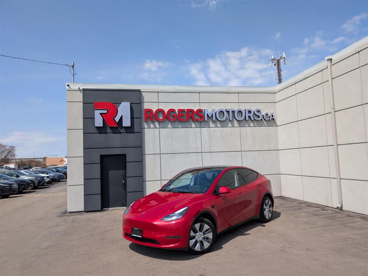 Photo of Red 2023 Tesla Model Y