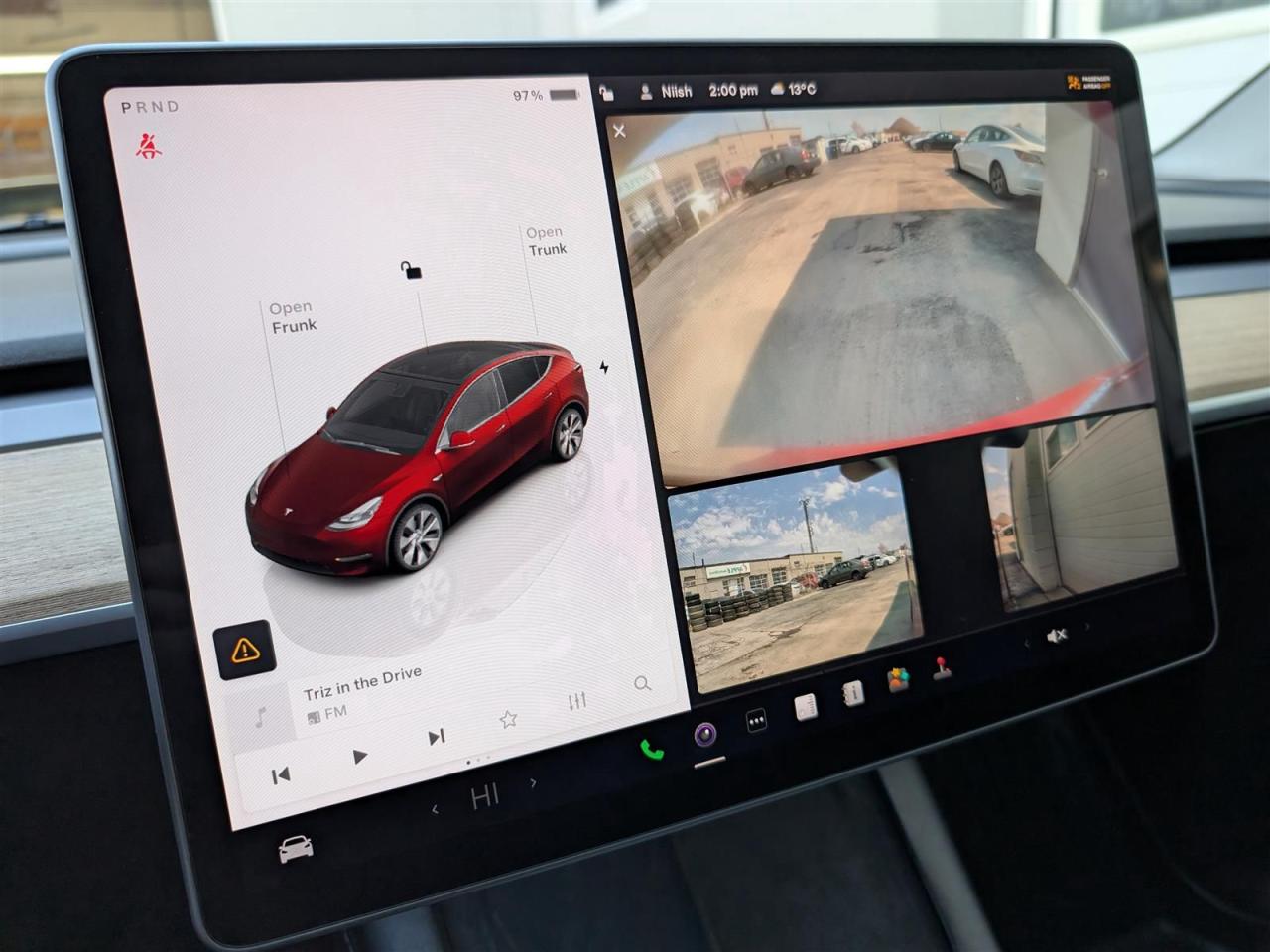 2023 Tesla Model Y LONG RANGE AWD - DUAL MOTOR