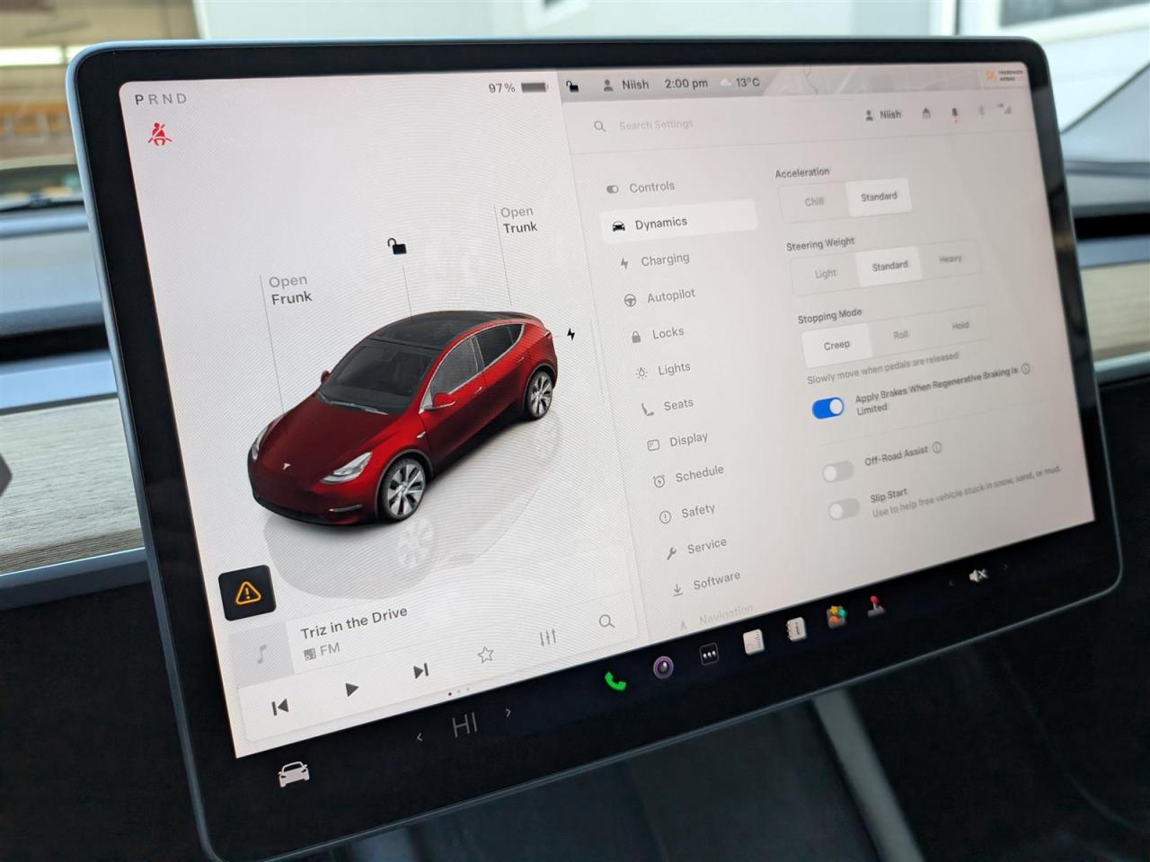 2023 Tesla Model Y LONG RANGE AWD - DUAL MOTOR