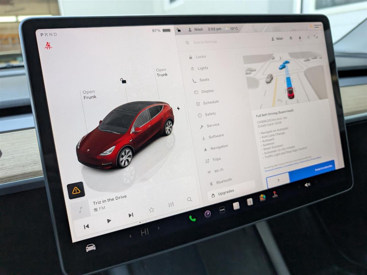 2023 Tesla Model Y LONG RANGE AWD - DUAL MOTOR