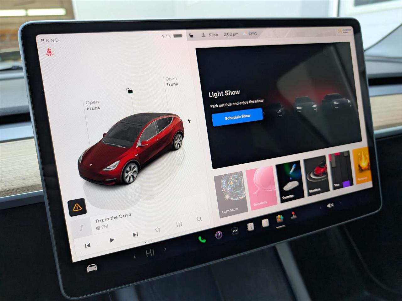2023 Tesla Model Y LONG RANGE AWD - DUAL MOTOR