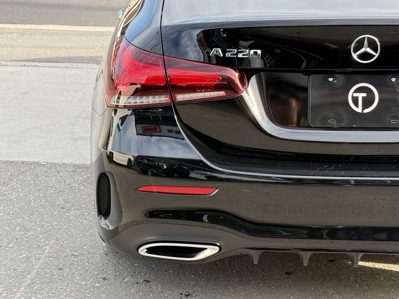 2020 Mercedes-Benz AMG 220 //AMG SPORT | NIGHT PKG | PANO | LOADED - Photo #13