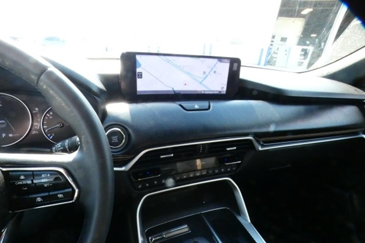 2025 Mazda CX-70 GT-P e-Hybrid AWD w/H&C L, pano S/R, NAV, BUC - Photo #17