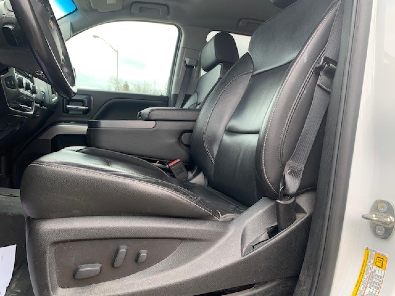 2018 Chevrolet Silverado 1500 4WD Crew Cab 143.5" LT w/2LT - Photo #6