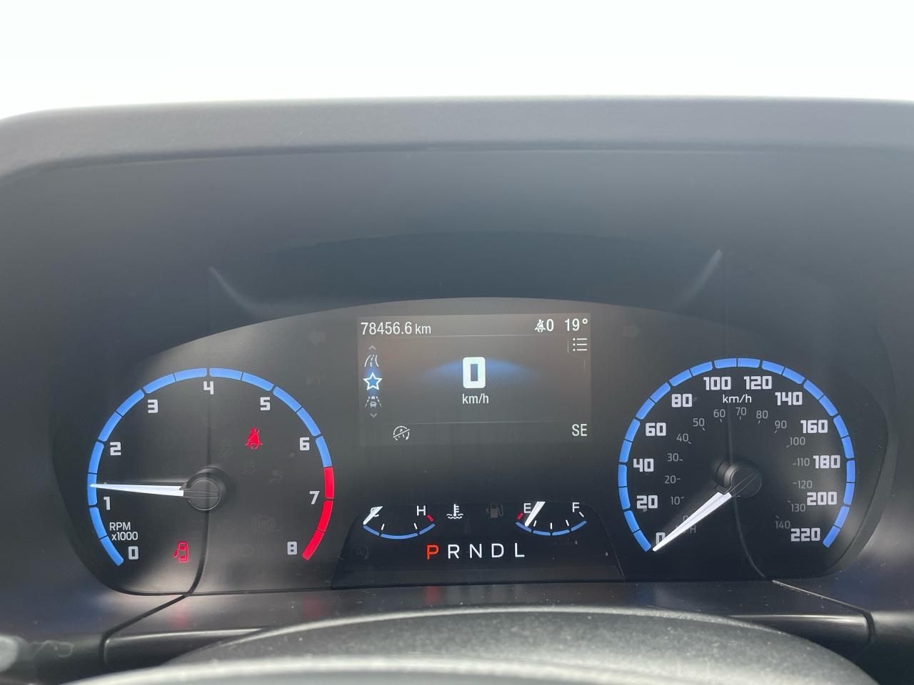 1747401093