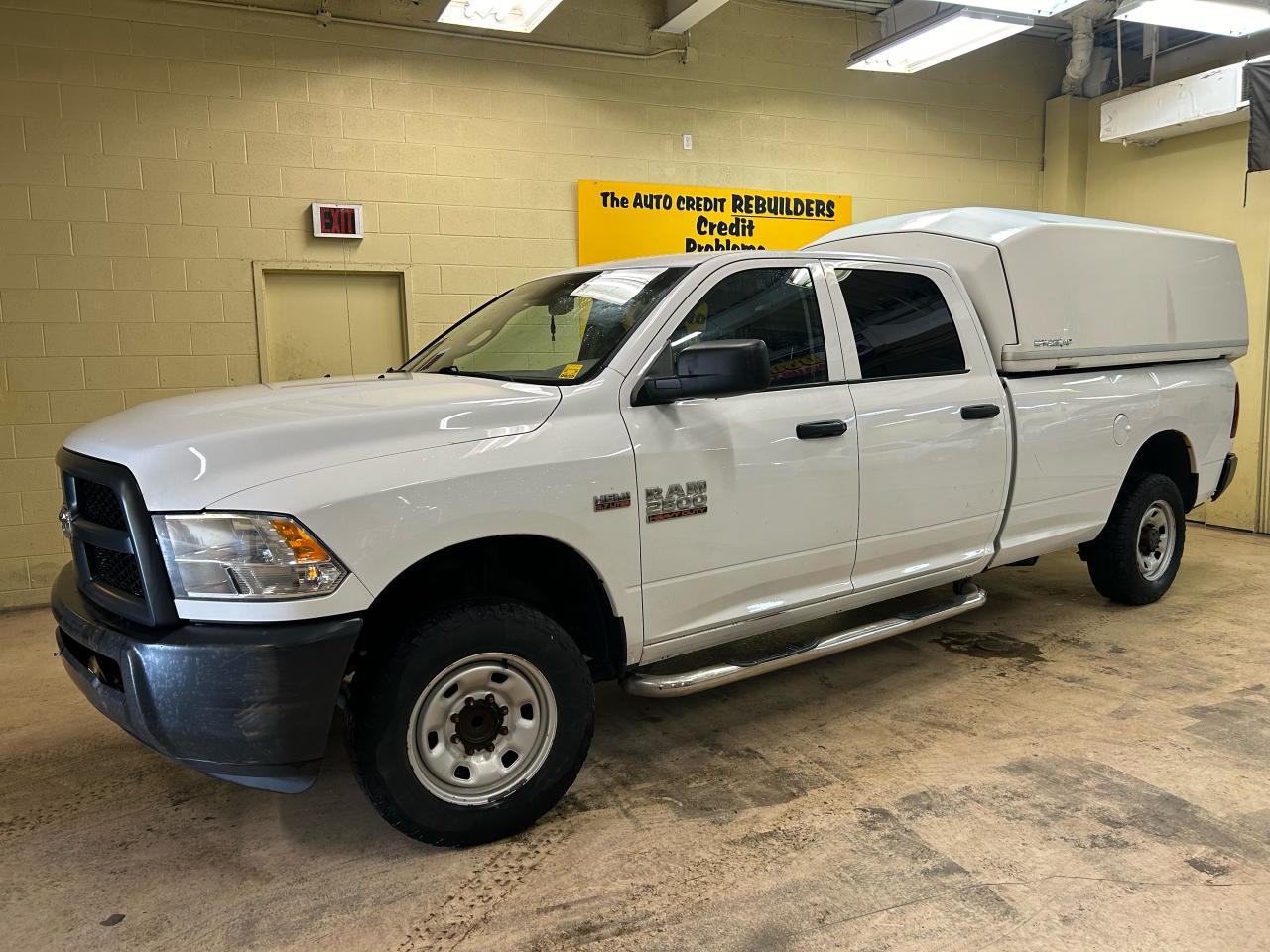 2016 RAM 2500 ST - Photo #2