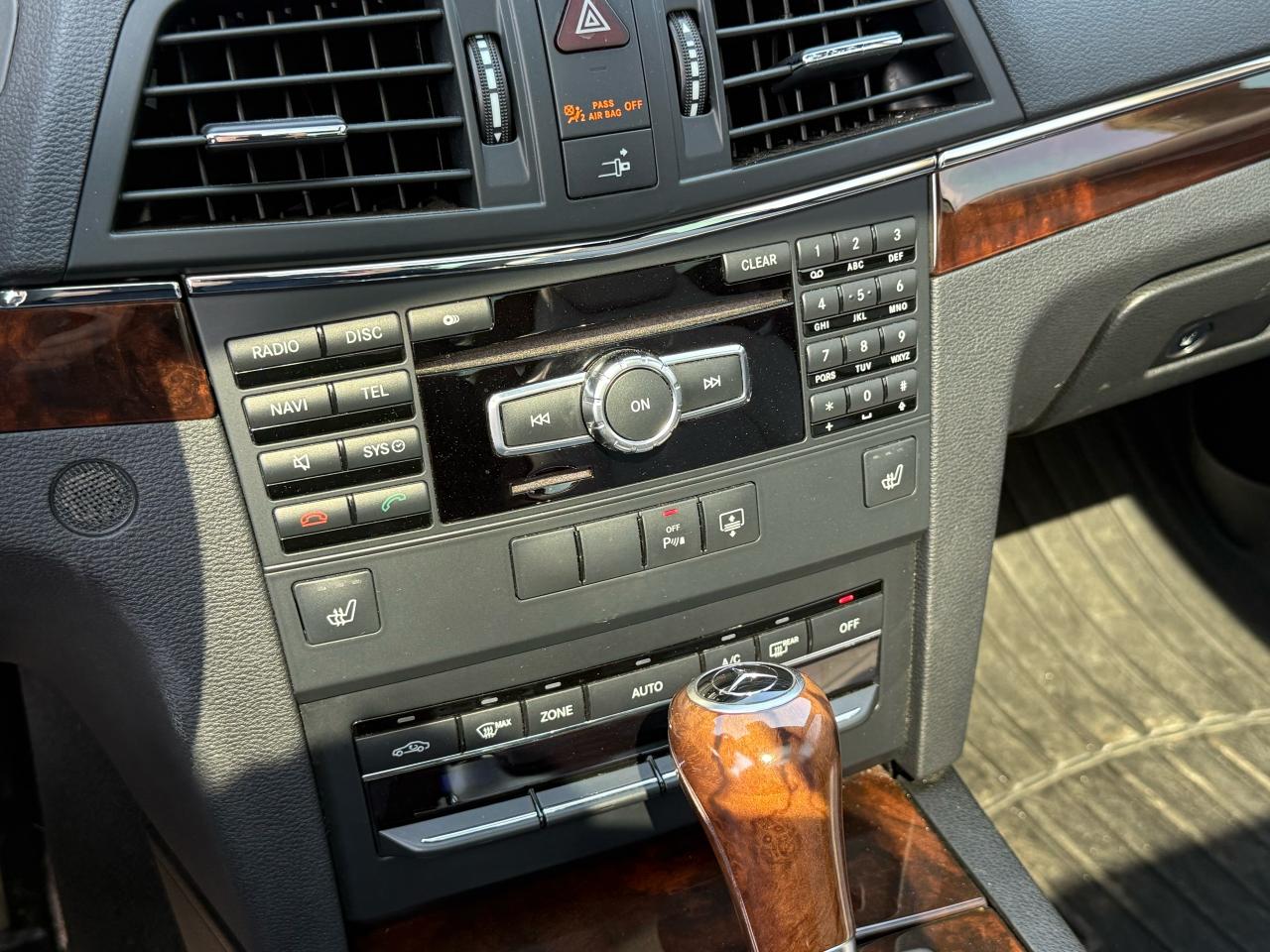 2013 Mercedes-Benz E-Class E 350 SUNROOF|BACKUP|HEATED SEATS - Photo #18