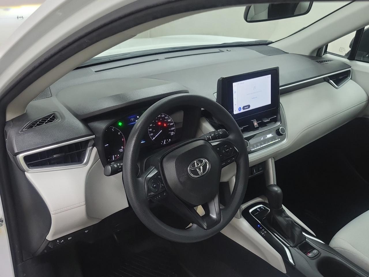2024 Toyota Corolla Cross LE AWD - Photo #6