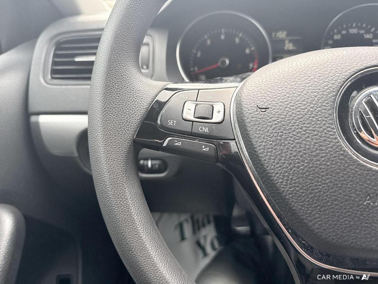 2016 Volkswagen Jetta TRENDLINE / MANUAL / AC / REVERSE CAM - Photo #10