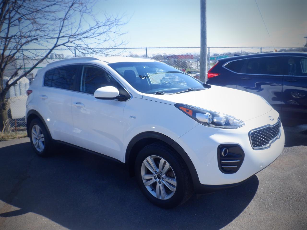 2017 Kia Sportage LX - Photo #3