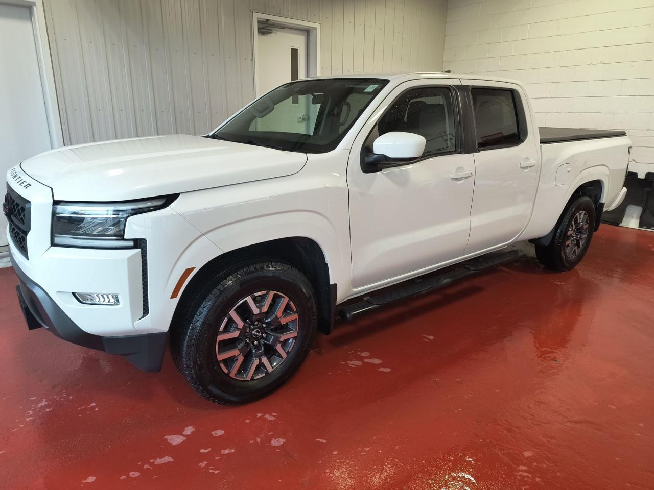 2022 Nissan Frontier SV LONG BOX 4X4 Photo0