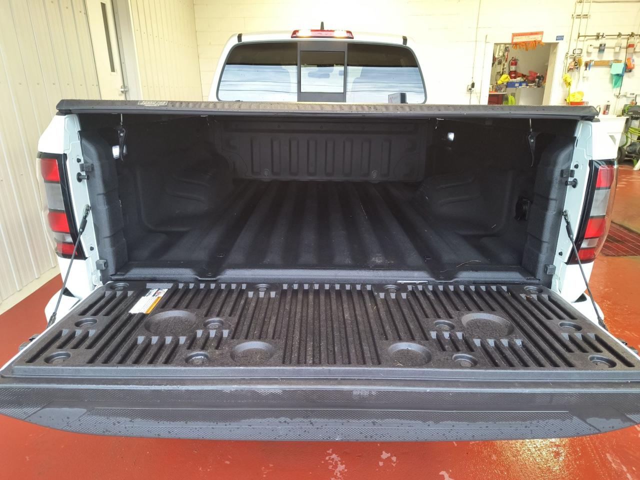 2022 Nissan Frontier SV LONG BOX 4X4 Photo