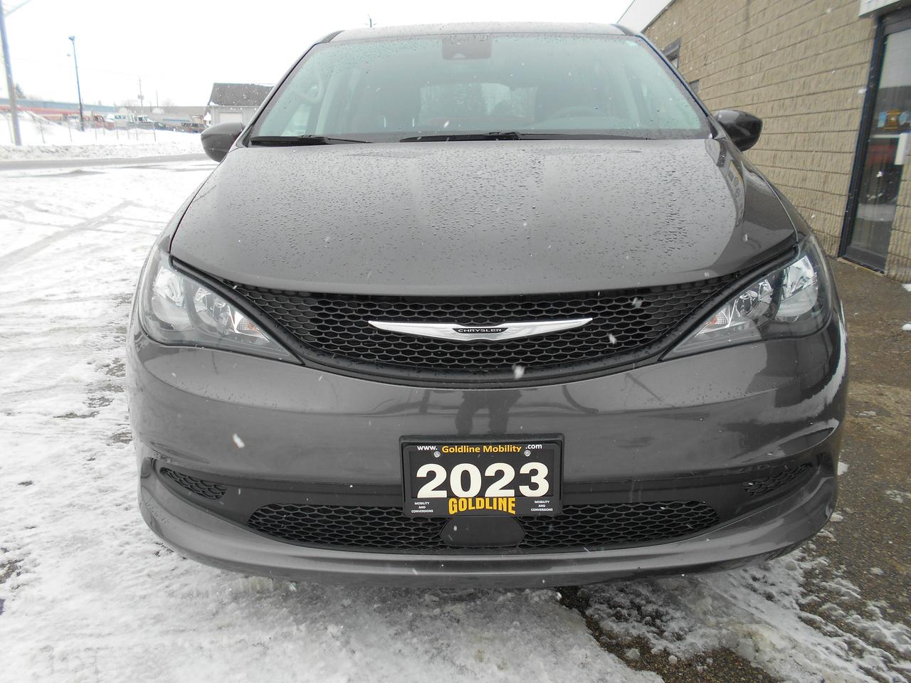 2023 Chrysler Grand Caravan SXT- Wheelchair Accessible Rear Entry Photo