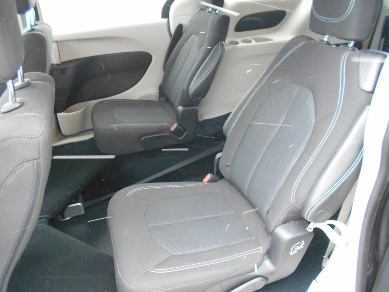 2023 Chrysler Grand Caravan SXT- Wheelchair Accessible Rear Entry Photo