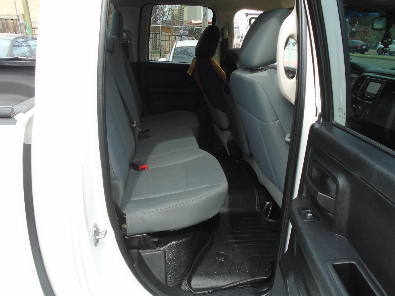 2015 RAM 1500 TRADESMAN/ DIESEL / RUNS LIKE NEW/ REAR CAM/6PASS - Photo #13