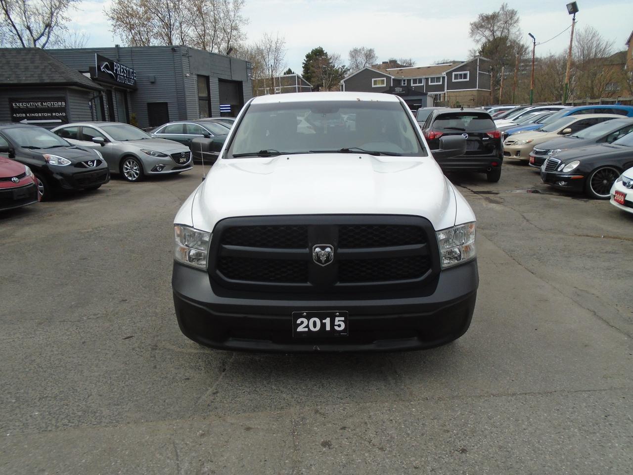 2015 RAM 1500 TRADESMAN/ DIESEL / RUNS LIKE NEW/ REAR CAM/6PASS - Photo #2