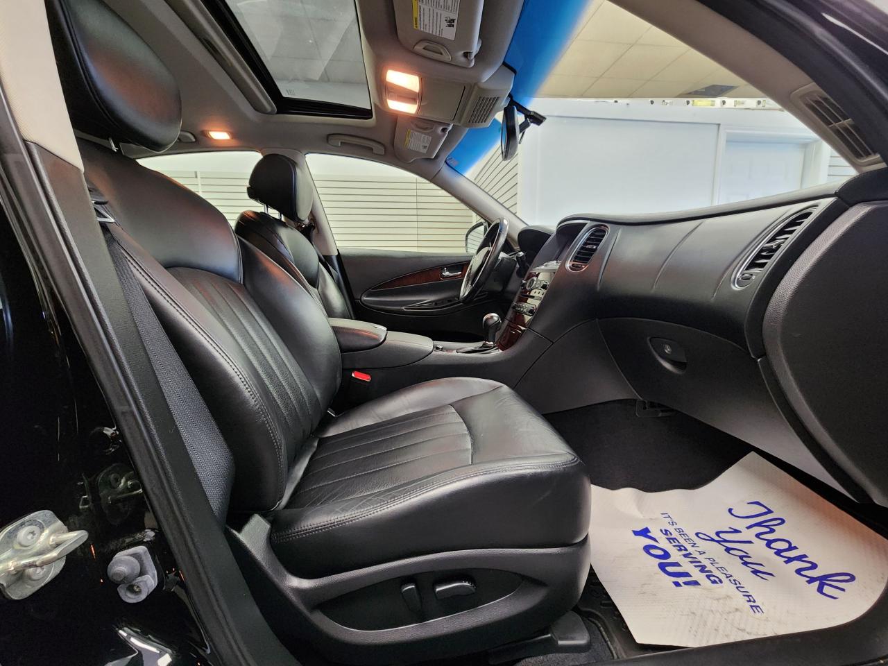 2015 Infiniti QX50 Journey - Photo #15