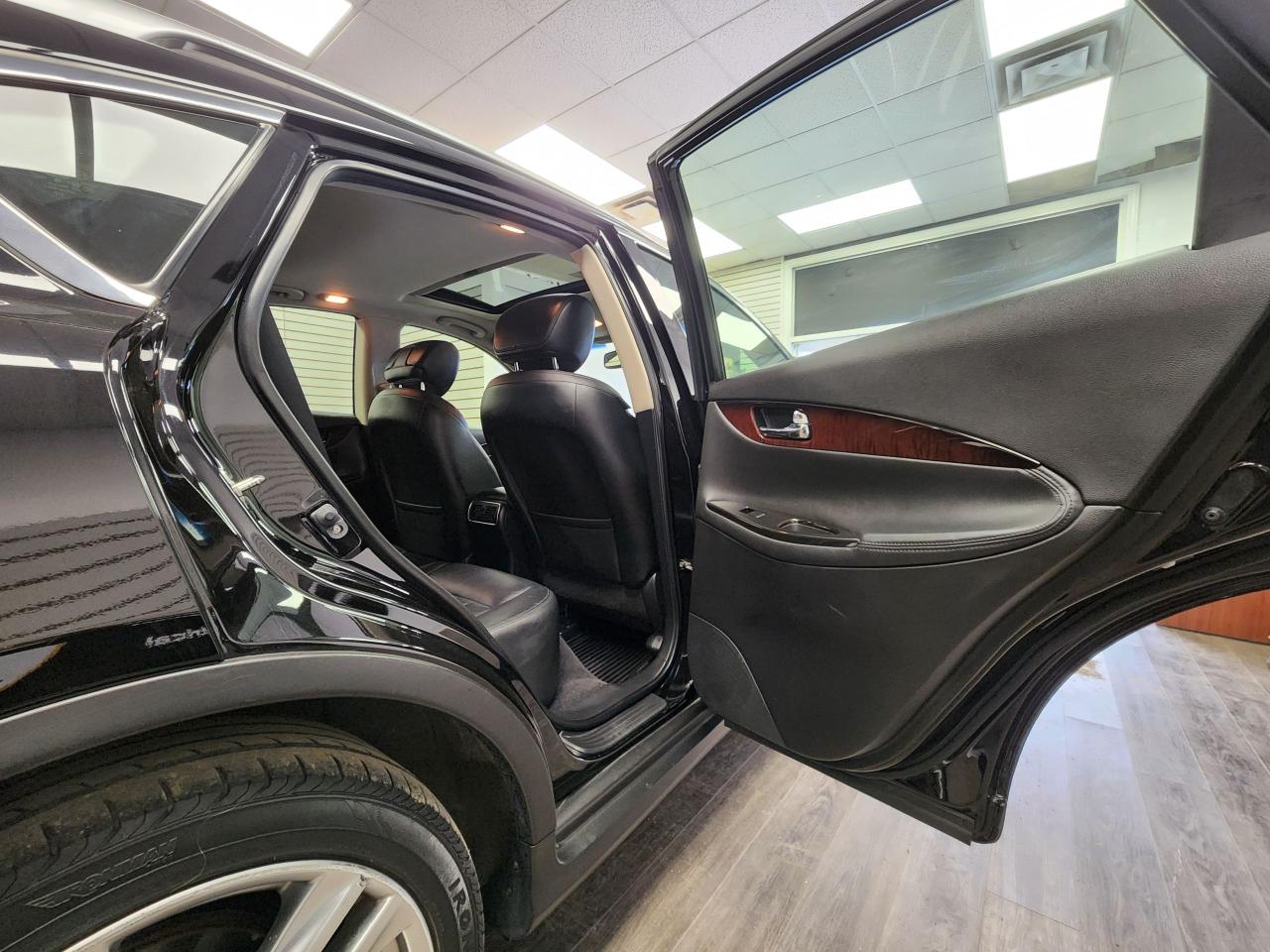 2015 Infiniti QX50 Journey - Photo #10