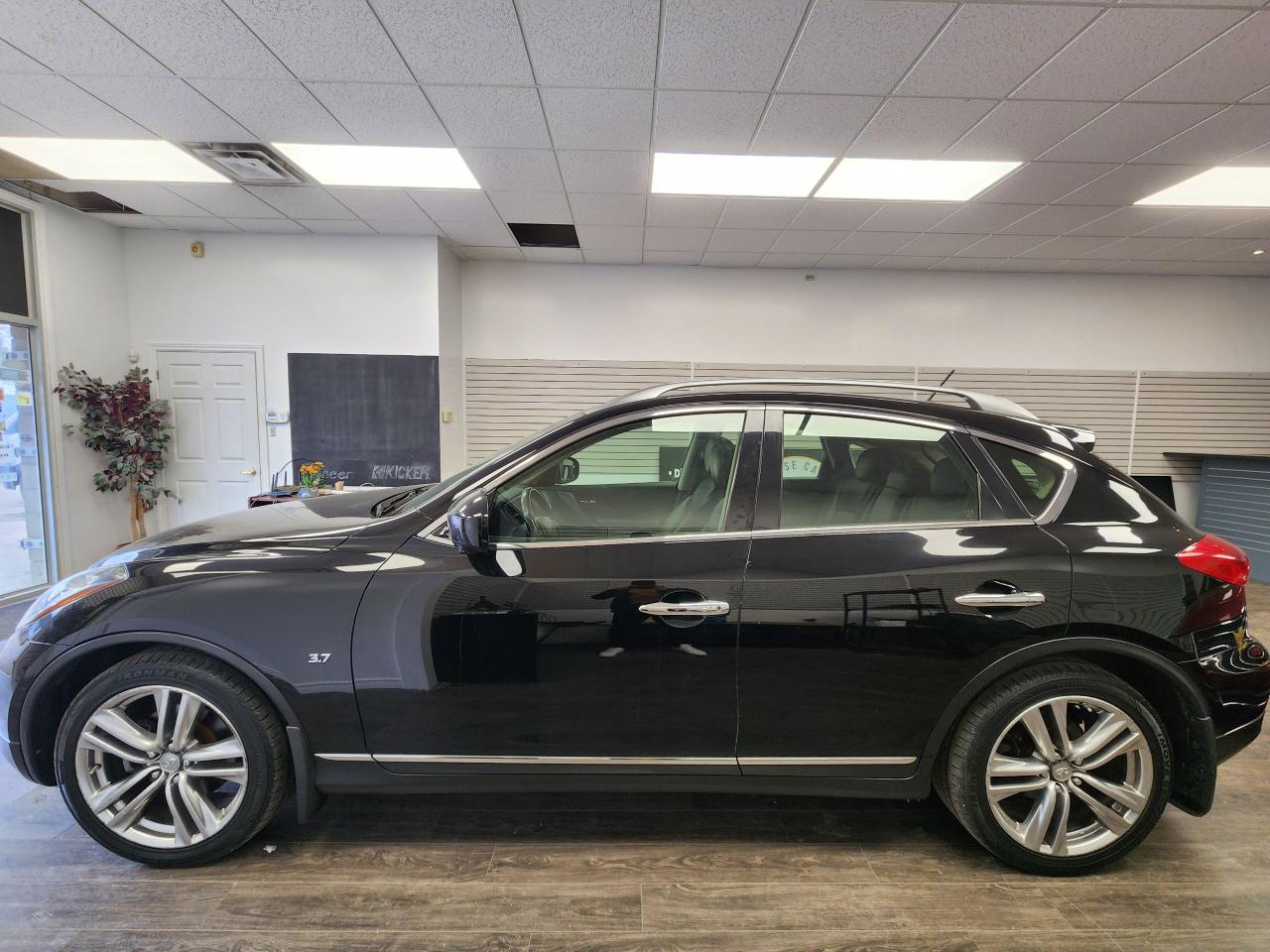 2015 Infiniti QX50 Journey Photo3