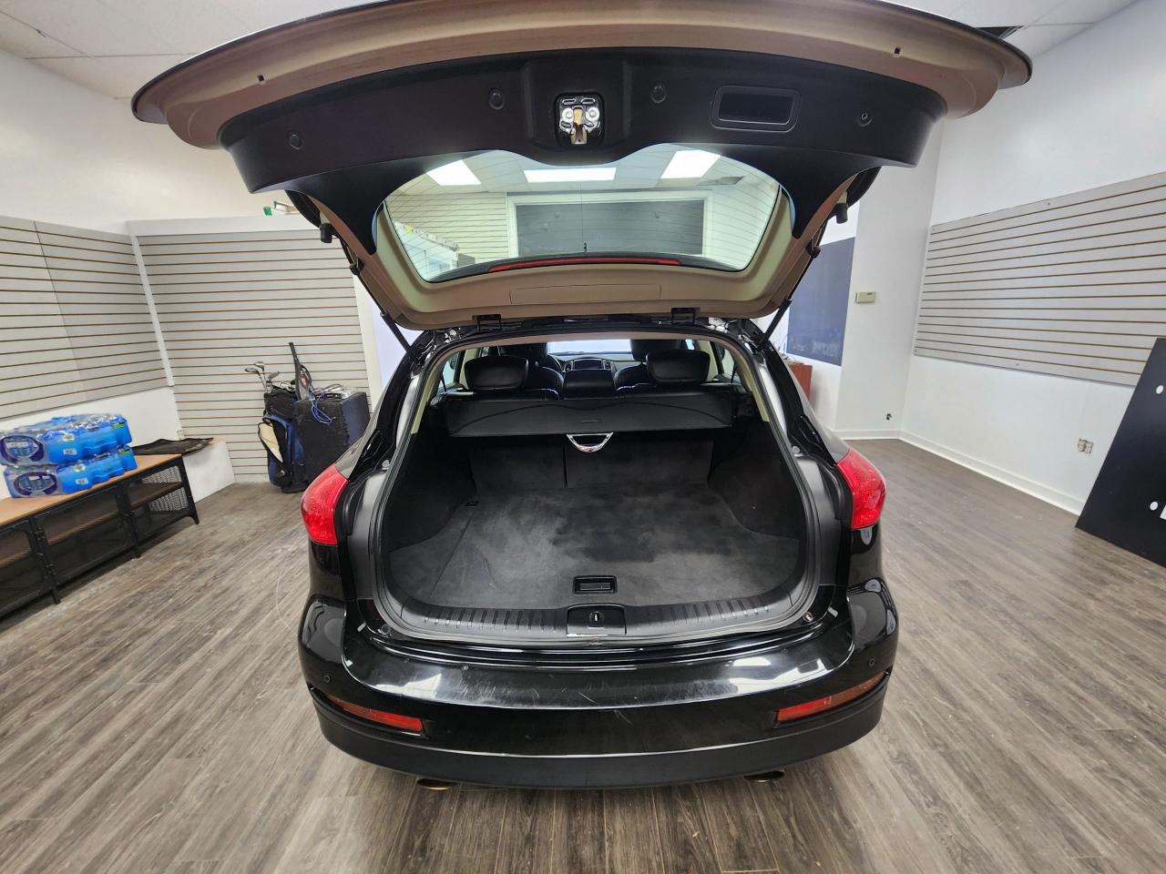 2015 Infiniti QX50 Journey - Photo #9
