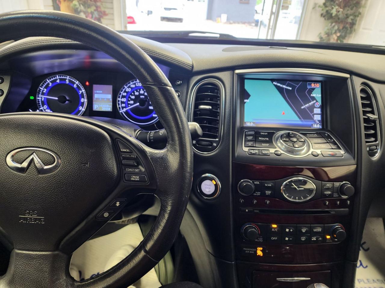 2015 Infiniti QX50 Journey