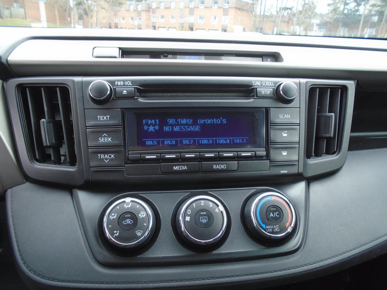 2016 Toyota RAV4 LE/LOW KM / SUPER CLEAN / ICE COLD AC/ PWR OPTIONS - Photo #15