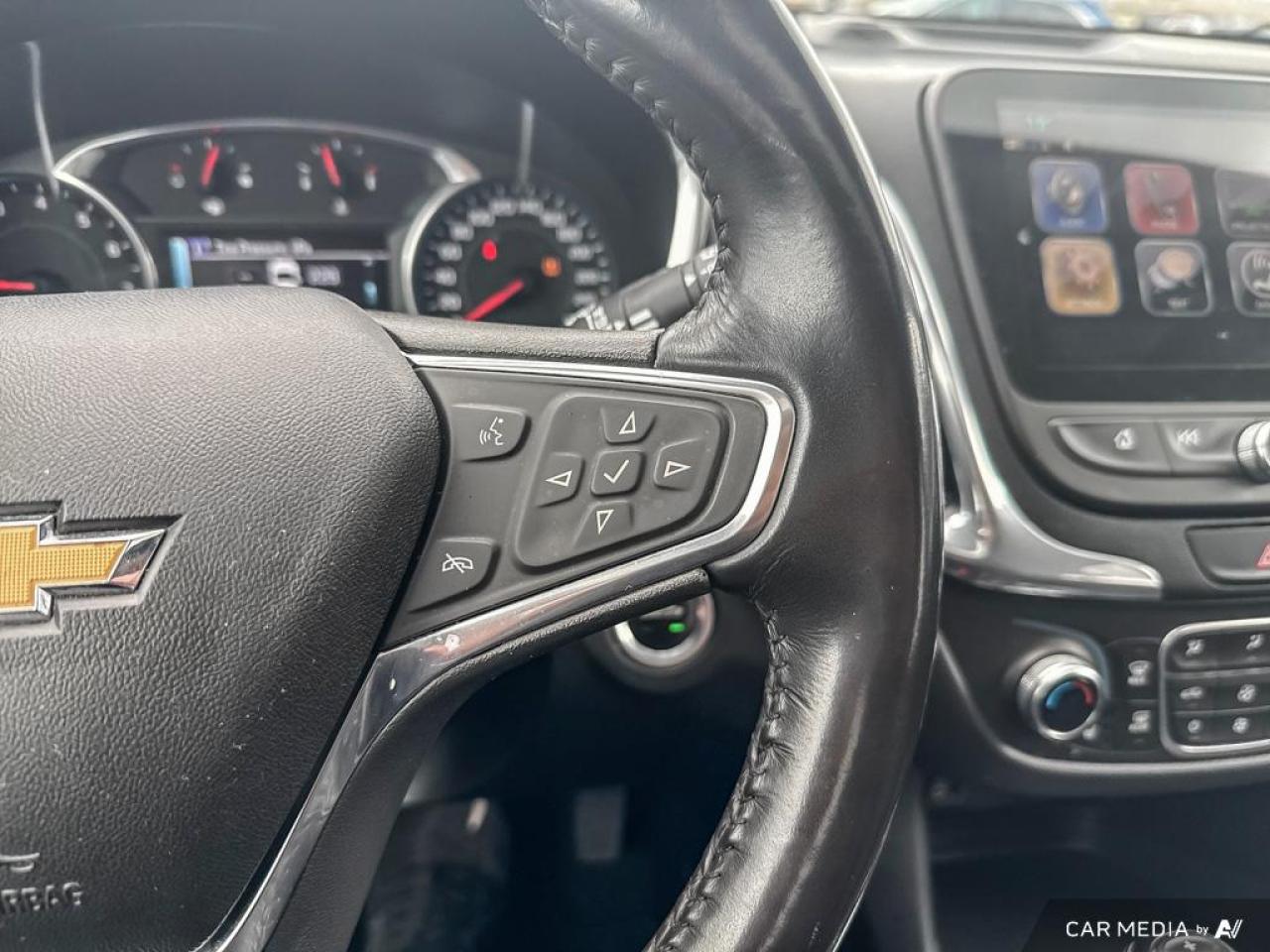 2018 Chevrolet Equinox LT / ROOF / HTD SEATS / SUNROOF / NO ACCIDENTS - Photo #22