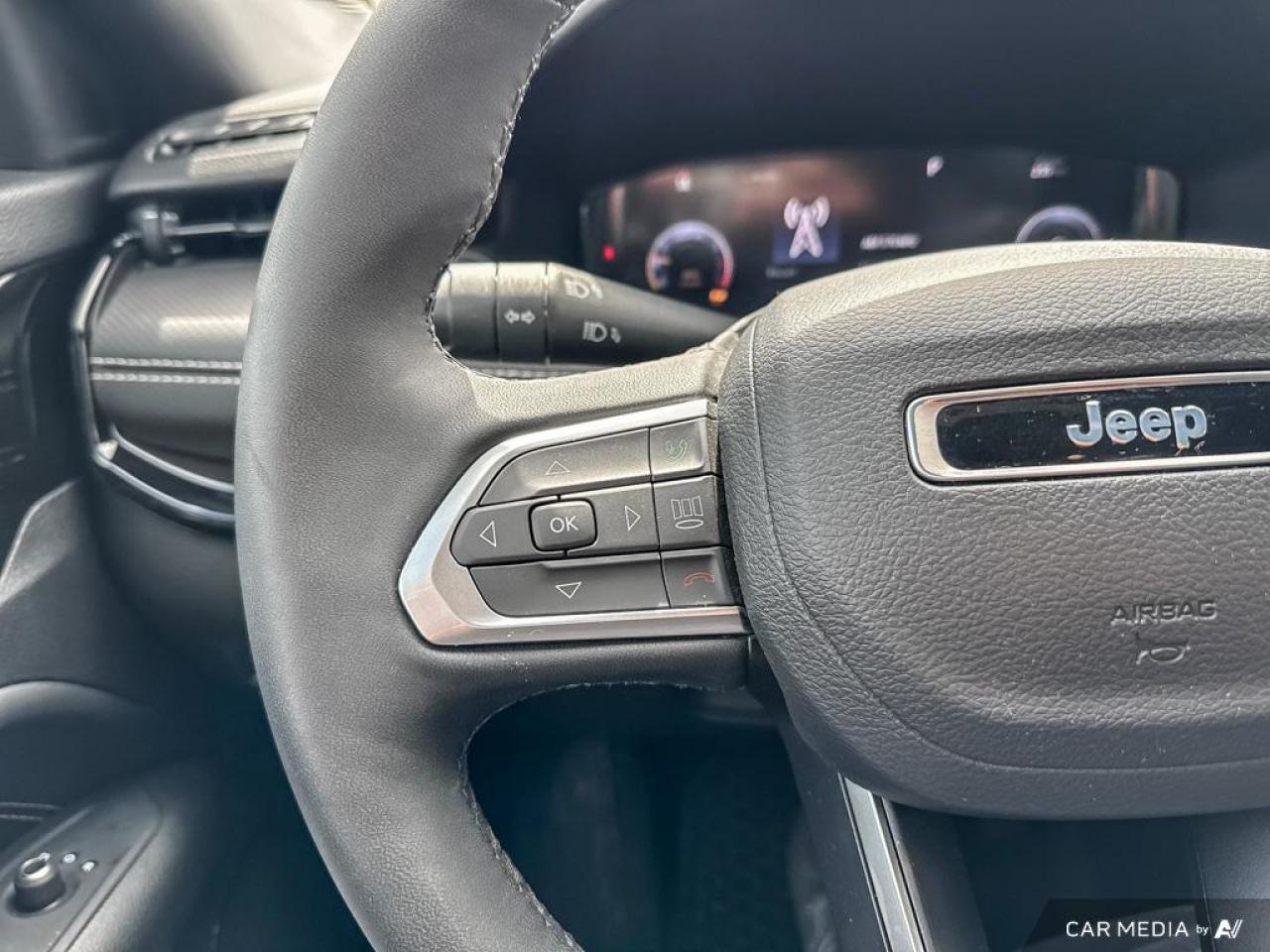 2023 Jeep Compass ALTITUDE / 4x4 / NAV / HTD SEATS / NO ACCIDENTS - Photo #21