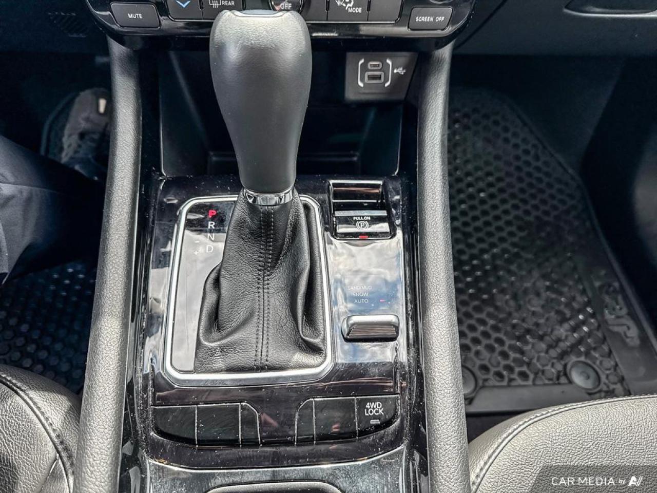 2023 Jeep Compass ALTITUDE / 4x4 / NAV / HTD SEATS / NO ACCIDENTS - Photo #19
