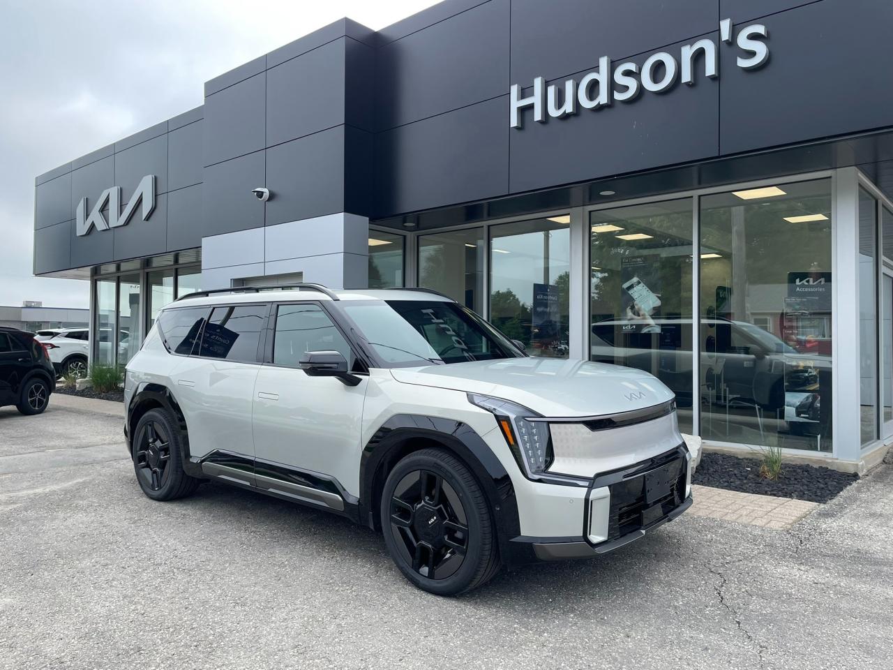 New 2026 Kia EV9 Land w/GT-Line for sale in Listowel, ON