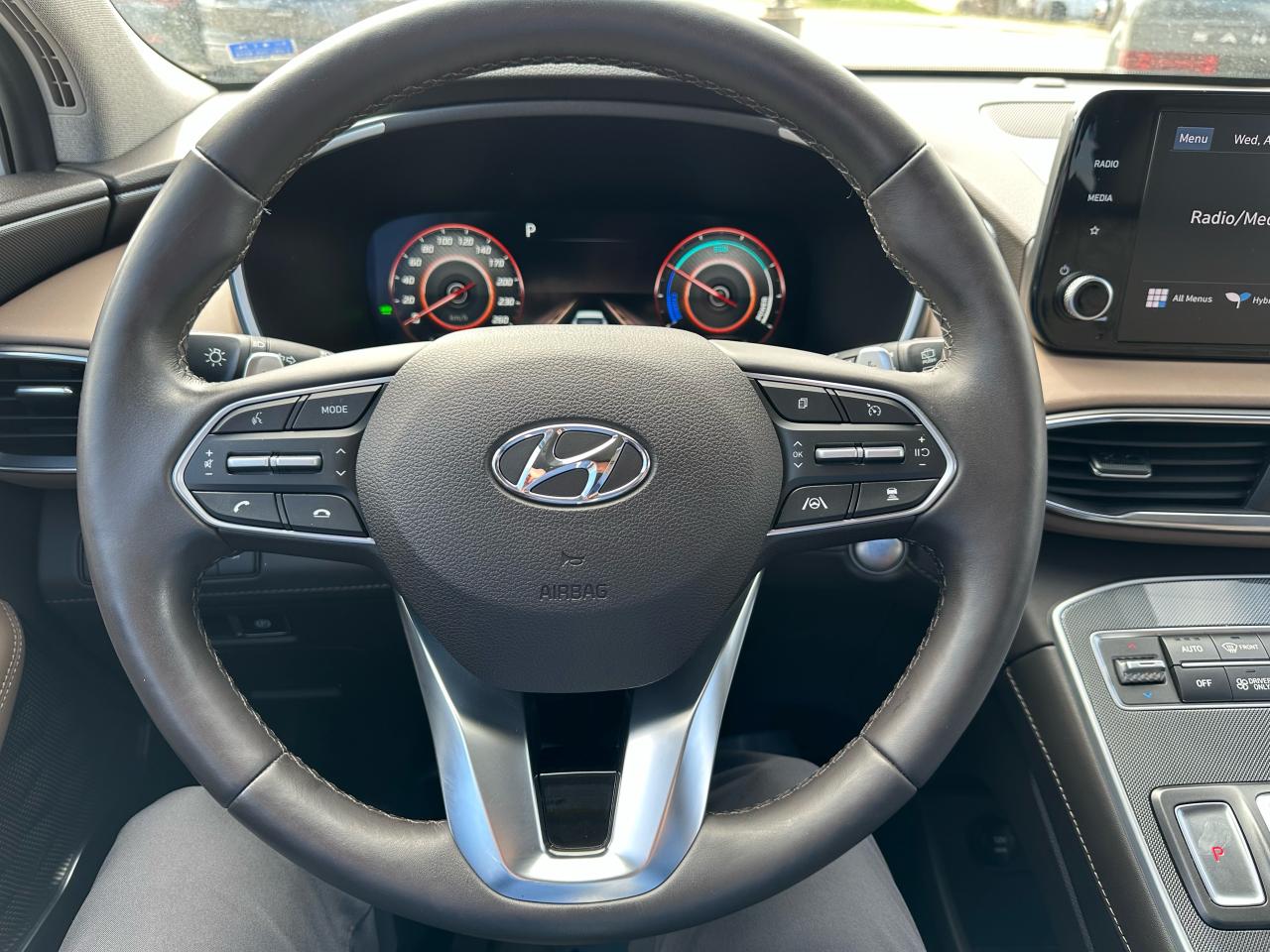 2022 Hyundai Santa Fe LUXURY AWD Photo15